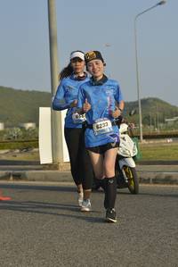 BIB: 6233
                            <button type="button" onclick="openModal(3345904)" class="btn btn-primary btn-sm float-right btn-popup" data-toggle="modal" data-target=".modal-high-quality">
                        <i class="fas fa-shopping-cart"></i> Add to Cart
                    </button>
                                            <button type="button" onclick="isThisMe(3345904, true)" class="btn btn-success btn-sm float-right btn-popup btn-isme hidden" data-toggle="tooltip" data-placement="bottom" title="นี่คือรูปของคุณใช่ไหม คลิกที่นี่เพื่อเอาเข้าอัลบั้ม">
                        <i class="fas fa-plus"></i> Add to album
                    </button>
                    <button type="button" onclick="isThisMe(3345904, false)" class="btn btn-warning btn-sm float-right btn-popup btn-isnotme hidden">
                        <i class="fas fa-ban"></i> Remove from album
                    </button>