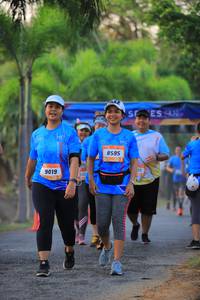 BIB: 8595, 9019
                            <button type="button" onclick="openModal(3308798)" class="btn btn-primary btn-sm float-right btn-popup" data-toggle="modal" data-target=".modal-high-quality">
                        <i class="fas fa-shopping-cart"></i> Add to Cart
                    </button>
                                            <button type="button" onclick="isThisMe(3308798, true)" class="btn btn-success btn-sm float-right btn-popup btn-isme hidden" data-toggle="tooltip" data-placement="bottom" title="นี่คือรูปของคุณใช่ไหม คลิกที่นี่เพื่อเอาเข้าอัลบั้ม">
                        <i class="fas fa-plus"></i> Add to album
                    </button>
                    <button type="button" onclick="isThisMe(3308798, false)" class="btn btn-warning btn-sm float-right btn-popup btn-isnotme hidden">
                        <i class="fas fa-ban"></i> Remove from album
                    </button>