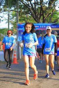 BIB: 6651, 6219
                            <button type="button" onclick="openModal(3293903)" class="btn btn-primary btn-sm float-right btn-popup" data-toggle="modal" data-target=".modal-high-quality">
                        <i class="fas fa-shopping-cart"></i> Add to Cart
                    </button>
                                            <button type="button" onclick="isThisMe(3293903, true)" class="btn btn-success btn-sm float-right btn-popup btn-isme hidden" data-toggle="tooltip" data-placement="bottom" title="นี่คือรูปของคุณใช่ไหม คลิกที่นี่เพื่อเอาเข้าอัลบั้ม">
                        <i class="fas fa-plus"></i> Add to album
                    </button>
                    <button type="button" onclick="isThisMe(3293903, false)" class="btn btn-warning btn-sm float-right btn-popup btn-isnotme hidden">
                        <i class="fas fa-ban"></i> Remove from album
                    </button>