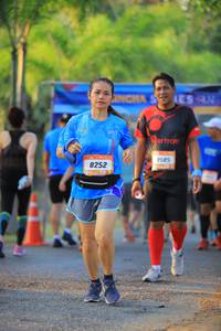 BIB: 8252, 9585
                            <button type="button" onclick="openModal(3300447)" class="btn btn-primary btn-sm float-right btn-popup" data-toggle="modal" data-target=".modal-high-quality">
                        <i class="fas fa-shopping-cart"></i> Add to Cart
                    </button>
                                            <button type="button" onclick="isThisMe(3300447, true)" class="btn btn-success btn-sm float-right btn-popup btn-isme hidden" data-toggle="tooltip" data-placement="bottom" title="นี่คือรูปของคุณใช่ไหม คลิกที่นี่เพื่อเอาเข้าอัลบั้ม">
                        <i class="fas fa-plus"></i> Add to album
                    </button>
                    <button type="button" onclick="isThisMe(3300447, false)" class="btn btn-warning btn-sm float-right btn-popup btn-isnotme hidden">
                        <i class="fas fa-ban"></i> Remove from album
                    </button>