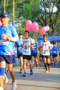 BIB: 106
                            <button type="button" onclick="openModal(3293677)" class="btn btn-primary btn-sm float-right btn-popup" data-toggle="modal" data-target=".modal-high-quality">
                        <i class="fas fa-shopping-cart"></i> Add to Cart
                    </button>
                                            <button type="button" onclick="isThisMe(3293677, true)" class="btn btn-success btn-sm float-right btn-popup btn-isme hidden" data-toggle="tooltip" data-placement="bottom" title="นี่คือรูปของคุณใช่ไหม คลิกที่นี่เพื่อเอาเข้าอัลบั้ม">
                        <i class="fas fa-plus"></i> Add to album
                    </button>
                    <button type="button" onclick="isThisMe(3293677, false)" class="btn btn-warning btn-sm float-right btn-popup btn-isnotme hidden">
                        <i class="fas fa-ban"></i> Remove from album
                    </button>