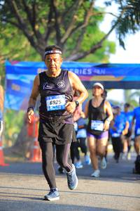 BIB: 6925
                            <button type="button" onclick="openModal(3293202)" class="btn btn-primary btn-sm float-right btn-popup" data-toggle="modal" data-target=".modal-high-quality">
                        <i class="fas fa-shopping-cart"></i> Add to Cart
                    </button>
                                            <button type="button" onclick="isThisMe(3293202, true)" class="btn btn-success btn-sm float-right btn-popup btn-isme hidden" data-toggle="tooltip" data-placement="bottom" title="นี่คือรูปของคุณใช่ไหม คลิกที่นี่เพื่อเอาเข้าอัลบั้ม">
                        <i class="fas fa-plus"></i> Add to album
                    </button>
                    <button type="button" onclick="isThisMe(3293202, false)" class="btn btn-warning btn-sm float-right btn-popup btn-isnotme hidden">
                        <i class="fas fa-ban"></i> Remove from album
                    </button>