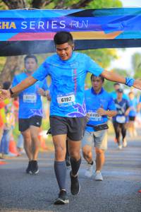 BIB: 6253, 6192, 649
                            <button type="button" onclick="openModal(3293816)" class="btn btn-primary btn-sm float-right btn-popup" data-toggle="modal" data-target=".modal-high-quality">
                        <i class="fas fa-shopping-cart"></i> Add to Cart
                    </button>
                                            <button type="button" onclick="isThisMe(3293816, true)" class="btn btn-success btn-sm float-right btn-popup btn-isme hidden" data-toggle="tooltip" data-placement="bottom" title="นี่คือรูปของคุณใช่ไหม คลิกที่นี่เพื่อเอาเข้าอัลบั้ม">
                        <i class="fas fa-plus"></i> Add to album
                    </button>
                    <button type="button" onclick="isThisMe(3293816, false)" class="btn btn-warning btn-sm float-right btn-popup btn-isnotme hidden">
                        <i class="fas fa-ban"></i> Remove from album
                    </button>