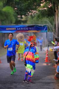 BIB: 5330
                            <button type="button" onclick="openModal(3315359)" class="btn btn-primary btn-sm float-right btn-popup" data-toggle="modal" data-target=".modal-high-quality">
                        <i class="fas fa-shopping-cart"></i> Add to Cart
                    </button>
                                            <button type="button" onclick="isThisMe(3315359, true)" class="btn btn-success btn-sm float-right btn-popup btn-isme hidden" data-toggle="tooltip" data-placement="bottom" title="นี่คือรูปของคุณใช่ไหม คลิกที่นี่เพื่อเอาเข้าอัลบั้ม">
                        <i class="fas fa-plus"></i> Add to album
                    </button>
                    <button type="button" onclick="isThisMe(3315359, false)" class="btn btn-warning btn-sm float-right btn-popup btn-isnotme hidden">
                        <i class="fas fa-ban"></i> Remove from album
                    </button>