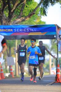 BIB: 6717, 6407
                            <button type="button" onclick="openModal(3290390)" class="btn btn-primary btn-sm float-right btn-popup" data-toggle="modal" data-target=".modal-high-quality">
                        <i class="fas fa-shopping-cart"></i> Add to Cart
                    </button>
                                            <button type="button" onclick="isThisMe(3290390, true)" class="btn btn-success btn-sm float-right btn-popup btn-isme hidden" data-toggle="tooltip" data-placement="bottom" title="นี่คือรูปของคุณใช่ไหม คลิกที่นี่เพื่อเอาเข้าอัลบั้ม">
                        <i class="fas fa-plus"></i> Add to album
                    </button>
                    <button type="button" onclick="isThisMe(3290390, false)" class="btn btn-warning btn-sm float-right btn-popup btn-isnotme hidden">
                        <i class="fas fa-ban"></i> Remove from album
                    </button>