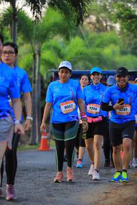 BIB: 9057, 9200
                            <button type="button" onclick="openModal(3308549)" class="btn btn-primary btn-sm float-right btn-popup" data-toggle="modal" data-target=".modal-high-quality">
                        <i class="fas fa-shopping-cart"></i> Add to Cart
                    </button>
                                            <button type="button" onclick="isThisMe(3308549, true)" class="btn btn-success btn-sm float-right btn-popup btn-isme hidden" data-toggle="tooltip" data-placement="bottom" title="นี่คือรูปของคุณใช่ไหม คลิกที่นี่เพื่อเอาเข้าอัลบั้ม">
                        <i class="fas fa-plus"></i> Add to album
                    </button>
                    <button type="button" onclick="isThisMe(3308549, false)" class="btn btn-warning btn-sm float-right btn-popup btn-isnotme hidden">
                        <i class="fas fa-ban"></i> Remove from album
                    </button>