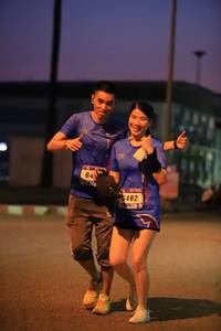 BIB: 482
                            <button type="button" onclick="openModal(3314656)" class="btn btn-primary btn-sm float-right btn-popup" data-toggle="modal" data-target=".modal-high-quality">
                        <i class="fas fa-shopping-cart"></i> Add to Cart
                    </button>
                                            <button type="button" onclick="isThisMe(3314656, true)" class="btn btn-success btn-sm float-right btn-popup btn-isme hidden" data-toggle="tooltip" data-placement="bottom" title="นี่คือรูปของคุณใช่ไหม คลิกที่นี่เพื่อเอาเข้าอัลบั้ม">
                        <i class="fas fa-plus"></i> Add to album
                    </button>
                    <button type="button" onclick="isThisMe(3314656, false)" class="btn btn-warning btn-sm float-right btn-popup btn-isnotme hidden">
                        <i class="fas fa-ban"></i> Remove from album
                    </button>