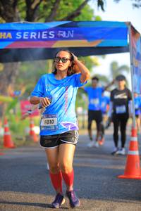 BIB: 6010
                            <button type="button" onclick="openModal(3294639)" class="btn btn-primary btn-sm float-right btn-popup" data-toggle="modal" data-target=".modal-high-quality">
                        <i class="fas fa-shopping-cart"></i> Add to Cart
                    </button>
                                            <button type="button" onclick="isThisMe(3294639, true)" class="btn btn-success btn-sm float-right btn-popup btn-isme hidden" data-toggle="tooltip" data-placement="bottom" title="นี่คือรูปของคุณใช่ไหม คลิกที่นี่เพื่อเอาเข้าอัลบั้ม">
                        <i class="fas fa-plus"></i> Add to album
                    </button>
                    <button type="button" onclick="isThisMe(3294639, false)" class="btn btn-warning btn-sm float-right btn-popup btn-isnotme hidden">
                        <i class="fas fa-ban"></i> Remove from album
                    </button>