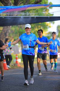 BIB: 265
                            <button type="button" onclick="openModal(3293953)" class="btn btn-primary btn-sm float-right btn-popup" data-toggle="modal" data-target=".modal-high-quality">
                        <i class="fas fa-shopping-cart"></i> Add to Cart
                    </button>
                                            <button type="button" onclick="isThisMe(3293953, true)" class="btn btn-success btn-sm float-right btn-popup btn-isme hidden" data-toggle="tooltip" data-placement="bottom" title="นี่คือรูปของคุณใช่ไหม คลิกที่นี่เพื่อเอาเข้าอัลบั้ม">
                        <i class="fas fa-plus"></i> Add to album
                    </button>
                    <button type="button" onclick="isThisMe(3293953, false)" class="btn btn-warning btn-sm float-right btn-popup btn-isnotme hidden">
                        <i class="fas fa-ban"></i> Remove from album
                    </button>