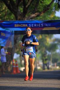 BIB: 6840
                            <button type="button" onclick="openModal(3290499)" class="btn btn-primary btn-sm float-right btn-popup" data-toggle="modal" data-target=".modal-high-quality">
                        <i class="fas fa-shopping-cart"></i> Add to Cart
                    </button>
                                            <button type="button" onclick="isThisMe(3290499, true)" class="btn btn-success btn-sm float-right btn-popup btn-isme hidden" data-toggle="tooltip" data-placement="bottom" title="นี่คือรูปของคุณใช่ไหม คลิกที่นี่เพื่อเอาเข้าอัลบั้ม">
                        <i class="fas fa-plus"></i> Add to album
                    </button>
                    <button type="button" onclick="isThisMe(3290499, false)" class="btn btn-warning btn-sm float-right btn-popup btn-isnotme hidden">
                        <i class="fas fa-ban"></i> Remove from album
                    </button>