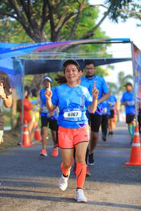 BIB: 6167, 
                            <button type="button" onclick="openModal(3294012)" class="btn btn-primary btn-sm float-right btn-popup" data-toggle="modal" data-target=".modal-high-quality">
                        <i class="fas fa-shopping-cart"></i> Add to Cart
                    </button>
                                            <button type="button" onclick="isThisMe(3294012, true)" class="btn btn-success btn-sm float-right btn-popup btn-isme hidden" data-toggle="tooltip" data-placement="bottom" title="นี่คือรูปของคุณใช่ไหม คลิกที่นี่เพื่อเอาเข้าอัลบั้ม">
                        <i class="fas fa-plus"></i> Add to album
                    </button>
                    <button type="button" onclick="isThisMe(3294012, false)" class="btn btn-warning btn-sm float-right btn-popup btn-isnotme hidden">
                        <i class="fas fa-ban"></i> Remove from album
                    </button>