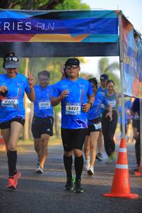 BIB: 6420, 6586, 6423
                            <button type="button" onclick="openModal(3295387)" class="btn btn-primary btn-sm float-right btn-popup" data-toggle="modal" data-target=".modal-high-quality">
                        <i class="fas fa-shopping-cart"></i> Add to Cart
                    </button>
                                            <button type="button" onclick="isThisMe(3295387, true)" class="btn btn-success btn-sm float-right btn-popup btn-isme hidden" data-toggle="tooltip" data-placement="bottom" title="นี่คือรูปของคุณใช่ไหม คลิกที่นี่เพื่อเอาเข้าอัลบั้ม">
                        <i class="fas fa-plus"></i> Add to album
                    </button>
                    <button type="button" onclick="isThisMe(3295387, false)" class="btn btn-warning btn-sm float-right btn-popup btn-isnotme hidden">
                        <i class="fas fa-ban"></i> Remove from album
                    </button>