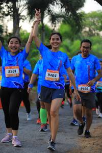 BIB: 9561, 9464, 9465
                            <button type="button" onclick="openModal(3309355)" class="btn btn-primary btn-sm float-right btn-popup" data-toggle="modal" data-target=".modal-high-quality">
                        <i class="fas fa-shopping-cart"></i> Add to Cart
                    </button>
                                            <button type="button" onclick="isThisMe(3309355, true)" class="btn btn-success btn-sm float-right btn-popup btn-isme hidden" data-toggle="tooltip" data-placement="bottom" title="นี่คือรูปของคุณใช่ไหม คลิกที่นี่เพื่อเอาเข้าอัลบั้ม">
                        <i class="fas fa-plus"></i> Add to album
                    </button>
                    <button type="button" onclick="isThisMe(3309355, false)" class="btn btn-warning btn-sm float-right btn-popup btn-isnotme hidden">
                        <i class="fas fa-ban"></i> Remove from album
                    </button>