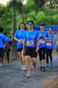BIB: 8215, 9198, 542
                            <button type="button" onclick="openModal(3309450)" class="btn btn-primary btn-sm float-right btn-popup" data-toggle="modal" data-target=".modal-high-quality">
                        <i class="fas fa-shopping-cart"></i> Add to Cart
                    </button>
                                            <button type="button" onclick="isThisMe(3309450, true)" class="btn btn-success btn-sm float-right btn-popup btn-isme hidden" data-toggle="tooltip" data-placement="bottom" title="นี่คือรูปของคุณใช่ไหม คลิกที่นี่เพื่อเอาเข้าอัลบั้ม">
                        <i class="fas fa-plus"></i> Add to album
                    </button>
                    <button type="button" onclick="isThisMe(3309450, false)" class="btn btn-warning btn-sm float-right btn-popup btn-isnotme hidden">
                        <i class="fas fa-ban"></i> Remove from album
                    </button>