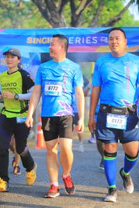 BIB: 6172
                            <button type="button" onclick="openModal(3293835)" class="btn btn-primary btn-sm float-right btn-popup" data-toggle="modal" data-target=".modal-high-quality">
                        <i class="fas fa-shopping-cart"></i> Add to Cart
                    </button>
                                            <button type="button" onclick="isThisMe(3293835, true)" class="btn btn-success btn-sm float-right btn-popup btn-isme hidden" data-toggle="tooltip" data-placement="bottom" title="นี่คือรูปของคุณใช่ไหม คลิกที่นี่เพื่อเอาเข้าอัลบั้ม">
                        <i class="fas fa-plus"></i> Add to album
                    </button>
                    <button type="button" onclick="isThisMe(3293835, false)" class="btn btn-warning btn-sm float-right btn-popup btn-isnotme hidden">
                        <i class="fas fa-ban"></i> Remove from album
                    </button>