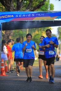BIB: 6458, 262, 723
                            <button type="button" onclick="openModal(3295778)" class="btn btn-primary btn-sm float-right btn-popup" data-toggle="modal" data-target=".modal-high-quality">
                        <i class="fas fa-shopping-cart"></i> Add to Cart
                    </button>
                                            <button type="button" onclick="isThisMe(3295778, true)" class="btn btn-success btn-sm float-right btn-popup btn-isme hidden" data-toggle="tooltip" data-placement="bottom" title="นี่คือรูปของคุณใช่ไหม คลิกที่นี่เพื่อเอาเข้าอัลบั้ม">
                        <i class="fas fa-plus"></i> Add to album
                    </button>
                    <button type="button" onclick="isThisMe(3295778, false)" class="btn btn-warning btn-sm float-right btn-popup btn-isnotme hidden">
                        <i class="fas fa-ban"></i> Remove from album
                    </button>