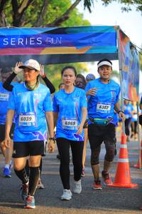 BIB: 6382, 6039, 6869
                            <button type="button" onclick="openModal(3294803)" class="btn btn-primary btn-sm float-right btn-popup" data-toggle="modal" data-target=".modal-high-quality">
                        <i class="fas fa-shopping-cart"></i> Add to Cart
                    </button>
                                            <button type="button" onclick="isThisMe(3294803, true)" class="btn btn-success btn-sm float-right btn-popup btn-isme hidden" data-toggle="tooltip" data-placement="bottom" title="นี่คือรูปของคุณใช่ไหม คลิกที่นี่เพื่อเอาเข้าอัลบั้ม">
                        <i class="fas fa-plus"></i> Add to album
                    </button>
                    <button type="button" onclick="isThisMe(3294803, false)" class="btn btn-warning btn-sm float-right btn-popup btn-isnotme hidden">
                        <i class="fas fa-ban"></i> Remove from album
                    </button>