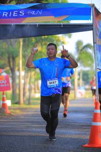 BIB: 6667
                            <button type="button" onclick="openModal(3294978)" class="btn btn-primary btn-sm float-right btn-popup" data-toggle="modal" data-target=".modal-high-quality">
                        <i class="fas fa-shopping-cart"></i> Add to Cart
                    </button>
                                            <button type="button" onclick="isThisMe(3294978, true)" class="btn btn-success btn-sm float-right btn-popup btn-isme hidden" data-toggle="tooltip" data-placement="bottom" title="นี่คือรูปของคุณใช่ไหม คลิกที่นี่เพื่อเอาเข้าอัลบั้ม">
                        <i class="fas fa-plus"></i> Add to album
                    </button>
                    <button type="button" onclick="isThisMe(3294978, false)" class="btn btn-warning btn-sm float-right btn-popup btn-isnotme hidden">
                        <i class="fas fa-ban"></i> Remove from album
                    </button>