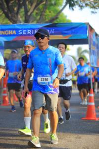 BIB: 7210
                            <button type="button" onclick="openModal(3294115)" class="btn btn-primary btn-sm float-right btn-popup" data-toggle="modal" data-target=".modal-high-quality">
                        <i class="fas fa-shopping-cart"></i> Add to Cart
                    </button>
                                            <button type="button" onclick="isThisMe(3294115, true)" class="btn btn-success btn-sm float-right btn-popup btn-isme hidden" data-toggle="tooltip" data-placement="bottom" title="นี่คือรูปของคุณใช่ไหม คลิกที่นี่เพื่อเอาเข้าอัลบั้ม">
                        <i class="fas fa-plus"></i> Add to album
                    </button>
                    <button type="button" onclick="isThisMe(3294115, false)" class="btn btn-warning btn-sm float-right btn-popup btn-isnotme hidden">
                        <i class="fas fa-ban"></i> Remove from album
                    </button>