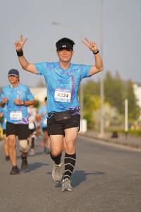 BIB: 6234
                            <button type="button" onclick="openModal(3187838)" class="btn btn-primary btn-sm float-right btn-popup" data-toggle="modal" data-target=".modal-high-quality">
                        <i class="fas fa-shopping-cart"></i> Add to Cart
                    </button>
                                            <button type="button" onclick="isThisMe(3187838, true)" class="btn btn-success btn-sm float-right btn-popup btn-isme hidden" data-toggle="tooltip" data-placement="bottom" title="นี่คือรูปของคุณใช่ไหม คลิกที่นี่เพื่อเอาเข้าอัลบั้ม">
                        <i class="fas fa-plus"></i> Add to album
                    </button>
                    <button type="button" onclick="isThisMe(3187838, false)" class="btn btn-warning btn-sm float-right btn-popup btn-isnotme hidden">
                        <i class="fas fa-ban"></i> Remove from album
                    </button>