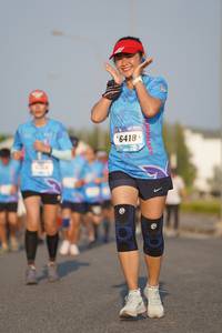 BIB: 6418
                            <button type="button" onclick="openModal(3193197)" class="btn btn-primary btn-sm float-right btn-popup" data-toggle="modal" data-target=".modal-high-quality">
                        <i class="fas fa-shopping-cart"></i> Add to Cart
                    </button>
                                            <button type="button" onclick="isThisMe(3193197, true)" class="btn btn-success btn-sm float-right btn-popup btn-isme hidden" data-toggle="tooltip" data-placement="bottom" title="นี่คือรูปของคุณใช่ไหม คลิกที่นี่เพื่อเอาเข้าอัลบั้ม">
                        <i class="fas fa-plus"></i> Add to album
                    </button>
                    <button type="button" onclick="isThisMe(3193197, false)" class="btn btn-warning btn-sm float-right btn-popup btn-isnotme hidden">
                        <i class="fas fa-ban"></i> Remove from album
                    </button>