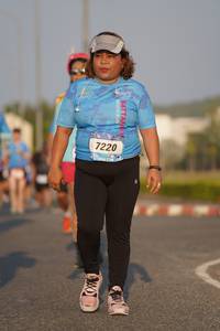 BIB: 7220
                            <button type="button" onclick="openModal(3476573)" class="btn btn-primary btn-sm float-right btn-popup" data-toggle="modal" data-target=".modal-high-quality">
                        <i class="fas fa-shopping-cart"></i> Add to Cart
                    </button>
                                            <button type="button" onclick="isThisMe(3476573, true)" class="btn btn-success btn-sm float-right btn-popup btn-isme hidden" data-toggle="tooltip" data-placement="bottom" title="นี่คือรูปของคุณใช่ไหม คลิกที่นี่เพื่อเอาเข้าอัลบั้ม">
                        <i class="fas fa-plus"></i> Add to album
                    </button>
                    <button type="button" onclick="isThisMe(3476573, false)" class="btn btn-warning btn-sm float-right btn-popup btn-isnotme hidden">
                        <i class="fas fa-ban"></i> Remove from album
                    </button>