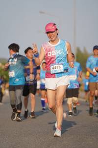 BIB: 6435
                            <button type="button" onclick="openModal(3353348)" class="btn btn-primary btn-sm float-right btn-popup" data-toggle="modal" data-target=".modal-high-quality">
                        <i class="fas fa-shopping-cart"></i> Add to Cart
                    </button>
                                            <button type="button" onclick="isThisMe(3353348, true)" class="btn btn-success btn-sm float-right btn-popup btn-isme hidden" data-toggle="tooltip" data-placement="bottom" title="นี่คือรูปของคุณใช่ไหม คลิกที่นี่เพื่อเอาเข้าอัลบั้ม">
                        <i class="fas fa-plus"></i> Add to album
                    </button>
                    <button type="button" onclick="isThisMe(3353348, false)" class="btn btn-warning btn-sm float-right btn-popup btn-isnotme hidden">
                        <i class="fas fa-ban"></i> Remove from album
                    </button>