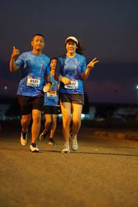 BIB: 6531
                            <button type="button" onclick="openModal(3467550)" class="btn btn-primary btn-sm float-right btn-popup" data-toggle="modal" data-target=".modal-high-quality">
                        <i class="fas fa-shopping-cart"></i> Add to Cart
                    </button>
                                            <button type="button" onclick="isThisMe(3467550, true)" class="btn btn-success btn-sm float-right btn-popup btn-isme hidden" data-toggle="tooltip" data-placement="bottom" title="นี่คือรูปของคุณใช่ไหม คลิกที่นี่เพื่อเอาเข้าอัลบั้ม">
                        <i class="fas fa-plus"></i> Add to album
                    </button>
                    <button type="button" onclick="isThisMe(3467550, false)" class="btn btn-warning btn-sm float-right btn-popup btn-isnotme hidden">
                        <i class="fas fa-ban"></i> Remove from album
                    </button>