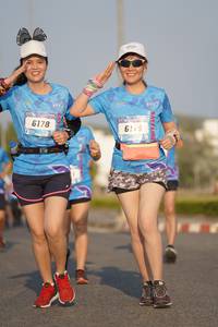 BIB: 6178, 619
                            <button type="button" onclick="openModal(3353427)" class="btn btn-primary btn-sm float-right btn-popup" data-toggle="modal" data-target=".modal-high-quality">
                        <i class="fas fa-shopping-cart"></i> Add to Cart
                    </button>
                                            <button type="button" onclick="isThisMe(3353427, true)" class="btn btn-success btn-sm float-right btn-popup btn-isme hidden" data-toggle="tooltip" data-placement="bottom" title="นี่คือรูปของคุณใช่ไหม คลิกที่นี่เพื่อเอาเข้าอัลบั้ม">
                        <i class="fas fa-plus"></i> Add to album
                    </button>
                    <button type="button" onclick="isThisMe(3353427, false)" class="btn btn-warning btn-sm float-right btn-popup btn-isnotme hidden">
                        <i class="fas fa-ban"></i> Remove from album
                    </button>