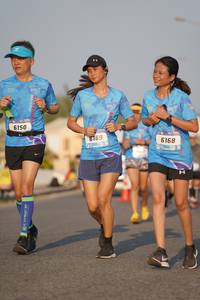 BIB: 6150, 6168
                            <button type="button" onclick="openModal(3476334)" class="btn btn-primary btn-sm float-right btn-popup" data-toggle="modal" data-target=".modal-high-quality">
                        <i class="fas fa-shopping-cart"></i> Add to Cart
                    </button>
                                            <button type="button" onclick="isThisMe(3476334, true)" class="btn btn-success btn-sm float-right btn-popup btn-isme hidden" data-toggle="tooltip" data-placement="bottom" title="นี่คือรูปของคุณใช่ไหม คลิกที่นี่เพื่อเอาเข้าอัลบั้ม">
                        <i class="fas fa-plus"></i> Add to album
                    </button>
                    <button type="button" onclick="isThisMe(3476334, false)" class="btn btn-warning btn-sm float-right btn-popup btn-isnotme hidden">
                        <i class="fas fa-ban"></i> Remove from album
                    </button>