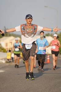 BIB: 6017
                            <button type="button" onclick="openModal(3180219)" class="btn btn-primary btn-sm float-right btn-popup" data-toggle="modal" data-target=".modal-high-quality">
                        <i class="fas fa-shopping-cart"></i> Add to Cart
                    </button>
                                            <button type="button" onclick="isThisMe(3180219, true)" class="btn btn-success btn-sm float-right btn-popup btn-isme hidden" data-toggle="tooltip" data-placement="bottom" title="นี่คือรูปของคุณใช่ไหม คลิกที่นี่เพื่อเอาเข้าอัลบั้ม">
                        <i class="fas fa-plus"></i> Add to album
                    </button>
                    <button type="button" onclick="isThisMe(3180219, false)" class="btn btn-warning btn-sm float-right btn-popup btn-isnotme hidden">
                        <i class="fas fa-ban"></i> Remove from album
                    </button>