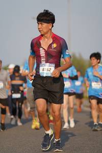 BIB: 6152
                            <button type="button" onclick="openModal(3353107)" class="btn btn-primary btn-sm float-right btn-popup" data-toggle="modal" data-target=".modal-high-quality">
                        <i class="fas fa-shopping-cart"></i> Add to Cart
                    </button>
                                            <button type="button" onclick="isThisMe(3353107, true)" class="btn btn-success btn-sm float-right btn-popup btn-isme hidden" data-toggle="tooltip" data-placement="bottom" title="นี่คือรูปของคุณใช่ไหม คลิกที่นี่เพื่อเอาเข้าอัลบั้ม">
                        <i class="fas fa-plus"></i> Add to album
                    </button>
                    <button type="button" onclick="isThisMe(3353107, false)" class="btn btn-warning btn-sm float-right btn-popup btn-isnotme hidden">
                        <i class="fas fa-ban"></i> Remove from album
                    </button>