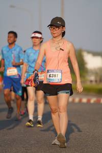 BIB: 6381
                            <button type="button" onclick="openModal(3476535)" class="btn btn-primary btn-sm float-right btn-popup" data-toggle="modal" data-target=".modal-high-quality">
                        <i class="fas fa-shopping-cart"></i> Add to Cart
                    </button>
                                            <button type="button" onclick="isThisMe(3476535, true)" class="btn btn-success btn-sm float-right btn-popup btn-isme hidden" data-toggle="tooltip" data-placement="bottom" title="นี่คือรูปของคุณใช่ไหม คลิกที่นี่เพื่อเอาเข้าอัลบั้ม">
                        <i class="fas fa-plus"></i> Add to album
                    </button>
                    <button type="button" onclick="isThisMe(3476535, false)" class="btn btn-warning btn-sm float-right btn-popup btn-isnotme hidden">
                        <i class="fas fa-ban"></i> Remove from album
                    </button>