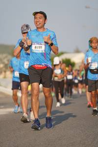 BIB: 6091
                            <button type="button" onclick="openModal(3185975)" class="btn btn-primary btn-sm float-right btn-popup" data-toggle="modal" data-target=".modal-high-quality">
                        <i class="fas fa-shopping-cart"></i> Add to Cart
                    </button>
                                            <button type="button" onclick="isThisMe(3185975, true)" class="btn btn-success btn-sm float-right btn-popup btn-isme hidden" data-toggle="tooltip" data-placement="bottom" title="นี่คือรูปของคุณใช่ไหม คลิกที่นี่เพื่อเอาเข้าอัลบั้ม">
                        <i class="fas fa-plus"></i> Add to album
                    </button>
                    <button type="button" onclick="isThisMe(3185975, false)" class="btn btn-warning btn-sm float-right btn-popup btn-isnotme hidden">
                        <i class="fas fa-ban"></i> Remove from album
                    </button>