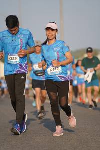 BIB: 7229, 6443
                            <button type="button" onclick="openModal(3352670)" class="btn btn-primary btn-sm float-right btn-popup" data-toggle="modal" data-target=".modal-high-quality">
                        <i class="fas fa-shopping-cart"></i> Add to Cart
                    </button>
                                            <button type="button" onclick="isThisMe(3352670, true)" class="btn btn-success btn-sm float-right btn-popup btn-isme hidden" data-toggle="tooltip" data-placement="bottom" title="นี่คือรูปของคุณใช่ไหม คลิกที่นี่เพื่อเอาเข้าอัลบั้ม">
                        <i class="fas fa-plus"></i> Add to album
                    </button>
                    <button type="button" onclick="isThisMe(3352670, false)" class="btn btn-warning btn-sm float-right btn-popup btn-isnotme hidden">
                        <i class="fas fa-ban"></i> Remove from album
                    </button>