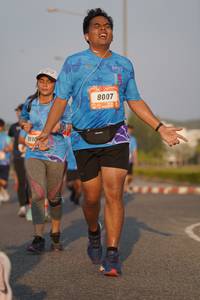 BIB: 8007, 911
                            <button type="button" onclick="openModal(3477009)" class="btn btn-primary btn-sm float-right btn-popup" data-toggle="modal" data-target=".modal-high-quality">
                        <i class="fas fa-shopping-cart"></i> Add to Cart
                    </button>
                                            <button type="button" onclick="isThisMe(3477009, true)" class="btn btn-success btn-sm float-right btn-popup btn-isme hidden" data-toggle="tooltip" data-placement="bottom" title="นี่คือรูปของคุณใช่ไหม คลิกที่นี่เพื่อเอาเข้าอัลบั้ม">
                        <i class="fas fa-plus"></i> Add to album
                    </button>
                    <button type="button" onclick="isThisMe(3477009, false)" class="btn btn-warning btn-sm float-right btn-popup btn-isnotme hidden">
                        <i class="fas fa-ban"></i> Remove from album
                    </button>