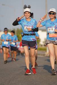 BIB: 6179
                            <button type="button" onclick="openModal(3353411)" class="btn btn-primary btn-sm float-right btn-popup" data-toggle="modal" data-target=".modal-high-quality">
                        <i class="fas fa-shopping-cart"></i> Add to Cart
                    </button>
                                            <button type="button" onclick="isThisMe(3353411, true)" class="btn btn-success btn-sm float-right btn-popup btn-isme hidden" data-toggle="tooltip" data-placement="bottom" title="นี่คือรูปของคุณใช่ไหม คลิกที่นี่เพื่อเอาเข้าอัลบั้ม">
                        <i class="fas fa-plus"></i> Add to album
                    </button>
                    <button type="button" onclick="isThisMe(3353411, false)" class="btn btn-warning btn-sm float-right btn-popup btn-isnotme hidden">
                        <i class="fas fa-ban"></i> Remove from album
                    </button>