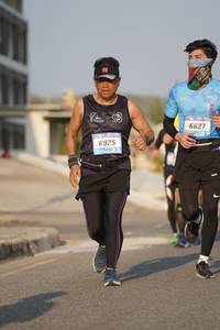 BIB: 6627, 6325
                            <button type="button" onclick="openModal(3186420)" class="btn btn-primary btn-sm float-right btn-popup" data-toggle="modal" data-target=".modal-high-quality">
                        <i class="fas fa-shopping-cart"></i> Add to Cart
                    </button>
                                            <button type="button" onclick="isThisMe(3186420, true)" class="btn btn-success btn-sm float-right btn-popup btn-isme hidden" data-toggle="tooltip" data-placement="bottom" title="นี่คือรูปของคุณใช่ไหม คลิกที่นี่เพื่อเอาเข้าอัลบั้ม">
                        <i class="fas fa-plus"></i> Add to album
                    </button>
                    <button type="button" onclick="isThisMe(3186420, false)" class="btn btn-warning btn-sm float-right btn-popup btn-isnotme hidden">
                        <i class="fas fa-ban"></i> Remove from album
                    </button>