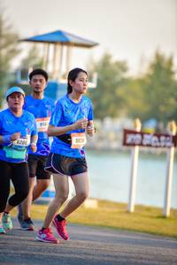 BIB: 956, 9838, 6206
                            <button type="button" onclick="openModal(3517585)" class="btn btn-primary btn-sm float-right btn-popup" data-toggle="modal" data-target=".modal-high-quality">
                        <i class="fas fa-shopping-cart"></i> Add to Cart
                    </button>
                                            <button type="button" onclick="isThisMe(3517585, true)" class="btn btn-success btn-sm float-right btn-popup btn-isme hidden" data-toggle="tooltip" data-placement="bottom" title="นี่คือรูปของคุณใช่ไหม คลิกที่นี่เพื่อเอาเข้าอัลบั้ม">
                        <i class="fas fa-plus"></i> Add to album
                    </button>
                    <button type="button" onclick="isThisMe(3517585, false)" class="btn btn-warning btn-sm float-right btn-popup btn-isnotme hidden">
                        <i class="fas fa-ban"></i> Remove from album
                    </button>