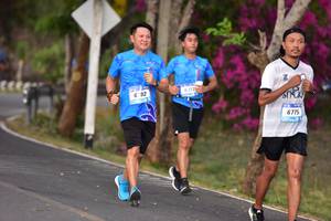 BIB: 6775
                            <button type="button" onclick="openModal(3326113)" class="btn btn-primary btn-sm float-right btn-popup" data-toggle="modal" data-target=".modal-high-quality">
                        <i class="fas fa-shopping-cart"></i> Add to Cart
                    </button>
                                            <button type="button" onclick="isThisMe(3326113, true)" class="btn btn-success btn-sm float-right btn-popup btn-isme hidden" data-toggle="tooltip" data-placement="bottom" title="นี่คือรูปของคุณใช่ไหม คลิกที่นี่เพื่อเอาเข้าอัลบั้ม">
                        <i class="fas fa-plus"></i> Add to album
                    </button>
                    <button type="button" onclick="isThisMe(3326113, false)" class="btn btn-warning btn-sm float-right btn-popup btn-isnotme hidden">
                        <i class="fas fa-ban"></i> Remove from album
                    </button>