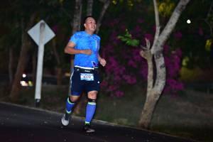 BIB: 
                            <button type="button" onclick="openModal(3326814)" class="btn btn-primary btn-sm float-right btn-popup" data-toggle="modal" data-target=".modal-high-quality">
                        <i class="fas fa-shopping-cart"></i> Add to Cart
                    </button>
                                            <button type="button" onclick="isThisMe(3326814, true)" class="btn btn-success btn-sm float-right btn-popup btn-isme hidden" data-toggle="tooltip" data-placement="bottom" title="นี่คือรูปของคุณใช่ไหม คลิกที่นี่เพื่อเอาเข้าอัลบั้ม">
                        <i class="fas fa-plus"></i> Add to album
                    </button>
                    <button type="button" onclick="isThisMe(3326814, false)" class="btn btn-warning btn-sm float-right btn-popup btn-isnotme hidden">
                        <i class="fas fa-ban"></i> Remove from album
                    </button>