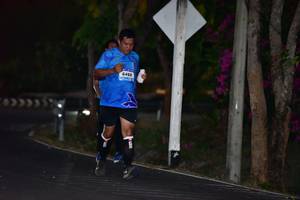 BIB: 6460, 993
                            <button type="button" onclick="openModal(3327163)" class="btn btn-primary btn-sm float-right btn-popup" data-toggle="modal" data-target=".modal-high-quality">
                        <i class="fas fa-shopping-cart"></i> Add to Cart
                    </button>
                                            <button type="button" onclick="isThisMe(3327163, true)" class="btn btn-success btn-sm float-right btn-popup btn-isme hidden" data-toggle="tooltip" data-placement="bottom" title="นี่คือรูปของคุณใช่ไหม คลิกที่นี่เพื่อเอาเข้าอัลบั้ม">
                        <i class="fas fa-plus"></i> Add to album
                    </button>
                    <button type="button" onclick="isThisMe(3327163, false)" class="btn btn-warning btn-sm float-right btn-popup btn-isnotme hidden">
                        <i class="fas fa-ban"></i> Remove from album
                    </button>