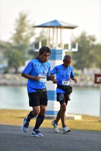 BIB: 902, 678
                            <button type="button" onclick="openModal(3229175)" class="btn btn-primary btn-sm float-right btn-popup" data-toggle="modal" data-target=".modal-high-quality">
                        <i class="fas fa-shopping-cart"></i> Add to Cart
                    </button>
                                            <button type="button" onclick="isThisMe(3229175, true)" class="btn btn-success btn-sm float-right btn-popup btn-isme hidden" data-toggle="tooltip" data-placement="bottom" title="นี่คือรูปของคุณใช่ไหม คลิกที่นี่เพื่อเอาเข้าอัลบั้ม">
                        <i class="fas fa-plus"></i> Add to album
                    </button>
                    <button type="button" onclick="isThisMe(3229175, false)" class="btn btn-warning btn-sm float-right btn-popup btn-isnotme hidden">
                        <i class="fas fa-ban"></i> Remove from album
                    </button>