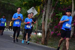 BIB: 6595, 6625, 5417
                            <button type="button" onclick="openModal(3325537)" class="btn btn-primary btn-sm float-right btn-popup" data-toggle="modal" data-target=".modal-high-quality">
                        <i class="fas fa-shopping-cart"></i> Add to Cart
                    </button>
                                            <button type="button" onclick="isThisMe(3325537, true)" class="btn btn-success btn-sm float-right btn-popup btn-isme hidden" data-toggle="tooltip" data-placement="bottom" title="นี่คือรูปของคุณใช่ไหม คลิกที่นี่เพื่อเอาเข้าอัลบั้ม">
                        <i class="fas fa-plus"></i> Add to album
                    </button>
                    <button type="button" onclick="isThisMe(3325537, false)" class="btn btn-warning btn-sm float-right btn-popup btn-isnotme hidden">
                        <i class="fas fa-ban"></i> Remove from album
                    </button>