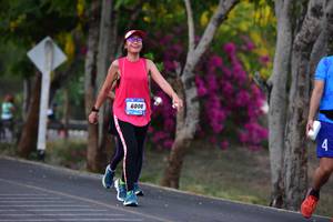 BIB: 6008
                            <button type="button" onclick="openModal(3325388)" class="btn btn-primary btn-sm float-right btn-popup" data-toggle="modal" data-target=".modal-high-quality">
                        <i class="fas fa-shopping-cart"></i> Add to Cart
                    </button>
                                            <button type="button" onclick="isThisMe(3325388, true)" class="btn btn-success btn-sm float-right btn-popup btn-isme hidden" data-toggle="tooltip" data-placement="bottom" title="นี่คือรูปของคุณใช่ไหม คลิกที่นี่เพื่อเอาเข้าอัลบั้ม">
                        <i class="fas fa-plus"></i> Add to album
                    </button>
                    <button type="button" onclick="isThisMe(3325388, false)" class="btn btn-warning btn-sm float-right btn-popup btn-isnotme hidden">
                        <i class="fas fa-ban"></i> Remove from album
                    </button>