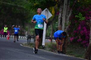 BIB: 7243
                            <button type="button" onclick="openModal(3324820)" class="btn btn-primary btn-sm float-right btn-popup" data-toggle="modal" data-target=".modal-high-quality">
                        <i class="fas fa-shopping-cart"></i> Add to Cart
                    </button>
                                            <button type="button" onclick="isThisMe(3324820, true)" class="btn btn-success btn-sm float-right btn-popup btn-isme hidden" data-toggle="tooltip" data-placement="bottom" title="นี่คือรูปของคุณใช่ไหม คลิกที่นี่เพื่อเอาเข้าอัลบั้ม">
                        <i class="fas fa-plus"></i> Add to album
                    </button>
                    <button type="button" onclick="isThisMe(3324820, false)" class="btn btn-warning btn-sm float-right btn-popup btn-isnotme hidden">
                        <i class="fas fa-ban"></i> Remove from album
                    </button>