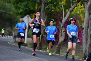 BIB: 6272, 639
                            <button type="button" onclick="openModal(3325257)" class="btn btn-primary btn-sm float-right btn-popup" data-toggle="modal" data-target=".modal-high-quality">
                        <i class="fas fa-shopping-cart"></i> Add to Cart
                    </button>
                                            <button type="button" onclick="isThisMe(3325257, true)" class="btn btn-success btn-sm float-right btn-popup btn-isme hidden" data-toggle="tooltip" data-placement="bottom" title="นี่คือรูปของคุณใช่ไหม คลิกที่นี่เพื่อเอาเข้าอัลบั้ม">
                        <i class="fas fa-plus"></i> Add to album
                    </button>
                    <button type="button" onclick="isThisMe(3325257, false)" class="btn btn-warning btn-sm float-right btn-popup btn-isnotme hidden">
                        <i class="fas fa-ban"></i> Remove from album
                    </button>