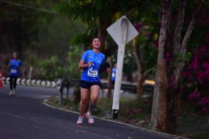 BIB: 071
                            <button type="button" onclick="openModal(3326427)" class="btn btn-primary btn-sm float-right btn-popup" data-toggle="modal" data-target=".modal-high-quality">
                        <i class="fas fa-shopping-cart"></i> Add to Cart
                    </button>
                                            <button type="button" onclick="isThisMe(3326427, true)" class="btn btn-success btn-sm float-right btn-popup btn-isme hidden" data-toggle="tooltip" data-placement="bottom" title="นี่คือรูปของคุณใช่ไหม คลิกที่นี่เพื่อเอาเข้าอัลบั้ม">
                        <i class="fas fa-plus"></i> Add to album
                    </button>
                    <button type="button" onclick="isThisMe(3326427, false)" class="btn btn-warning btn-sm float-right btn-popup btn-isnotme hidden">
                        <i class="fas fa-ban"></i> Remove from album
                    </button>