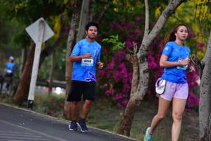 BIB: 6868
                            <button type="button" onclick="openModal(3325564)" class="btn btn-primary btn-sm float-right btn-popup" data-toggle="modal" data-target=".modal-high-quality">
                        <i class="fas fa-shopping-cart"></i> Add to Cart
                    </button>
                                            <button type="button" onclick="isThisMe(3325564, true)" class="btn btn-success btn-sm float-right btn-popup btn-isme hidden" data-toggle="tooltip" data-placement="bottom" title="นี่คือรูปของคุณใช่ไหม คลิกที่นี่เพื่อเอาเข้าอัลบั้ม">
                        <i class="fas fa-plus"></i> Add to album
                    </button>
                    <button type="button" onclick="isThisMe(3325564, false)" class="btn btn-warning btn-sm float-right btn-popup btn-isnotme hidden">
                        <i class="fas fa-ban"></i> Remove from album
                    </button>