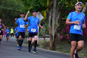 BIB: 6703, 6818, 6849
                            <button type="button" onclick="openModal(3325231)" class="btn btn-primary btn-sm float-right btn-popup" data-toggle="modal" data-target=".modal-high-quality">
                        <i class="fas fa-shopping-cart"></i> Add to Cart
                    </button>
                                            <button type="button" onclick="isThisMe(3325231, true)" class="btn btn-success btn-sm float-right btn-popup btn-isme hidden" data-toggle="tooltip" data-placement="bottom" title="นี่คือรูปของคุณใช่ไหม คลิกที่นี่เพื่อเอาเข้าอัลบั้ม">
                        <i class="fas fa-plus"></i> Add to album
                    </button>
                    <button type="button" onclick="isThisMe(3325231, false)" class="btn btn-warning btn-sm float-right btn-popup btn-isnotme hidden">
                        <i class="fas fa-ban"></i> Remove from album
                    </button>